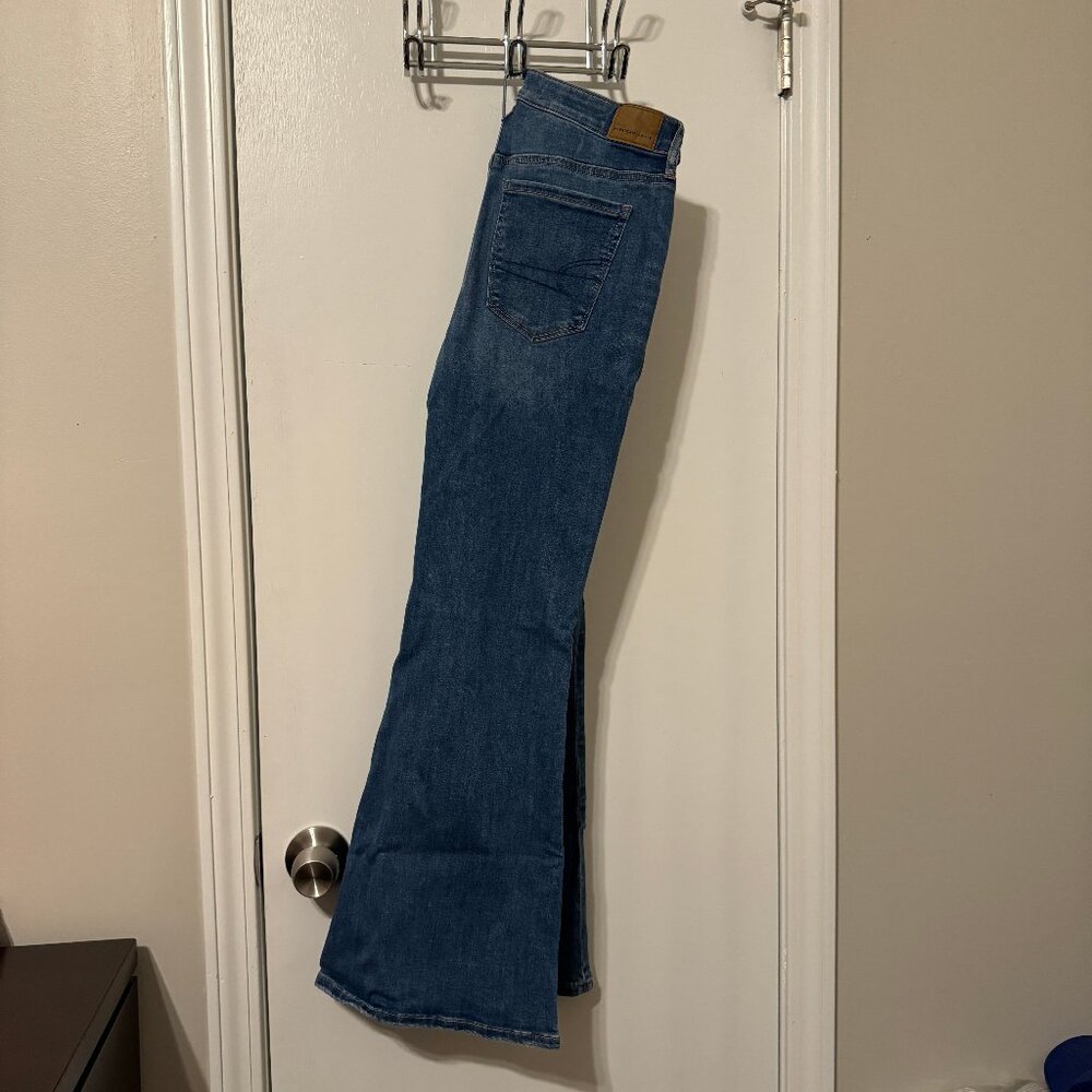 AE Ne(x)t Level Low Rise Flare Jean NWT
